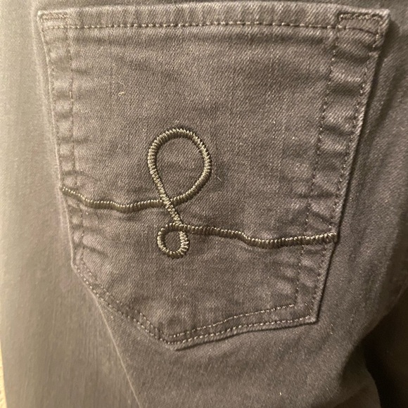 Lilly Puiltzer size 6 Classic Black Women's Jeans - Picture 13 of 16